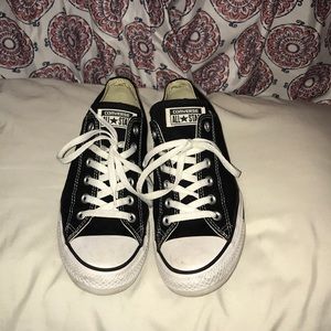 Low top converse